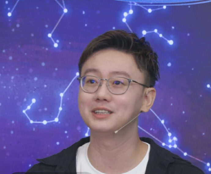陶白白有对象吗关于陶白白是否有对象的问题，我无法确定。陶白白是一位公众人物，他的私人生活并未公开透露。因此，关于他是否有对象的信息并未广泛传播或公开确认。