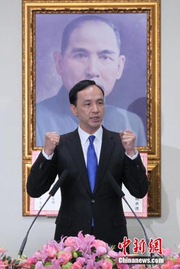 台媒谈九三阅兵：台湾人与有荣焉台媒谈九三阅兵时表示，台湾人与有荣焉。这是对大陆阅兵的一种积极评价和认同，也是对两岸关系的积极态度。
