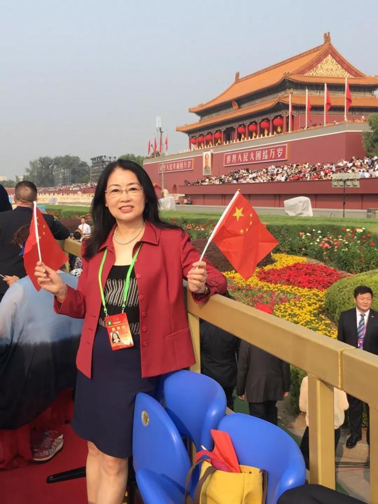 新中国共阅兵几次新中国共阅兵几次——回顾历史，见证荣耀