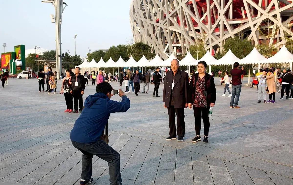 建议春节假加3至5天吗？