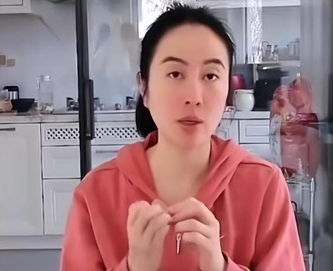 叶璇回应父亲遭保姆抢家产