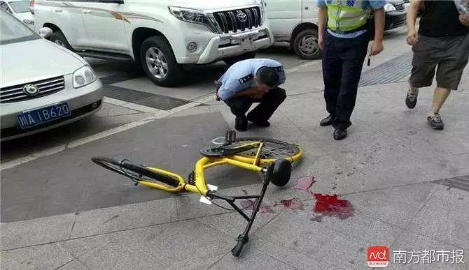 男子坐共享单车车篮摔死，同伴承担全责——事件反思与启示