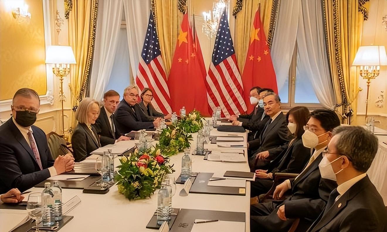 中方少将回应某人，坚定立场，彰显大国担当