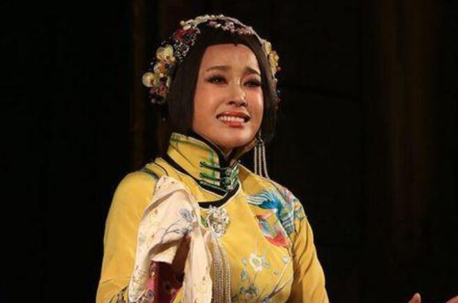 多地多场刘晓庆主演话剧遭遇取消风波