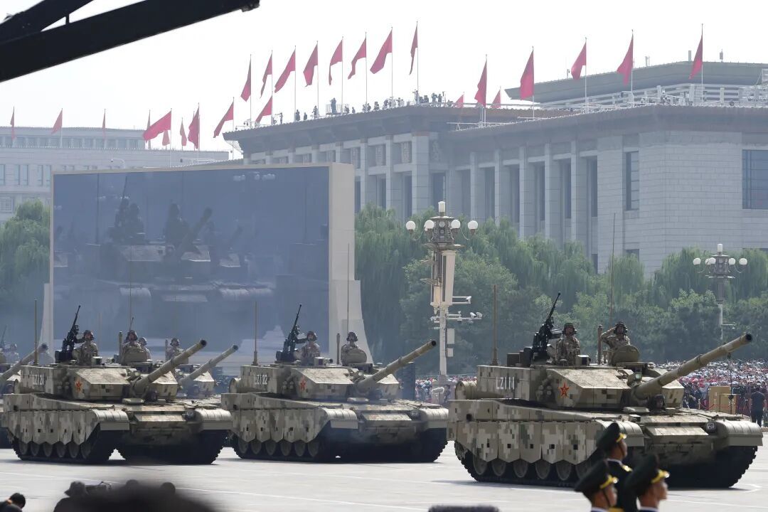 九三阅兵完整视频高清由于版权问题，我无法提供九三阅兵完整视频的下载链接。您可以通过搜索官方媒体或相关视频平台来观看高清的九三阅兵视频。这些平台通常会提供正版的高清视频，确保您能够观看到清晰、流畅的阅兵仪式。